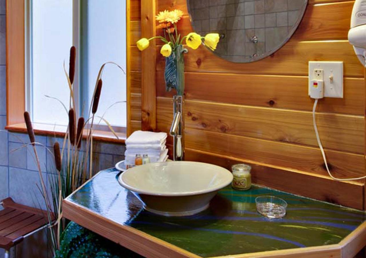 Stormking Hotel Ashford Extérieur photo