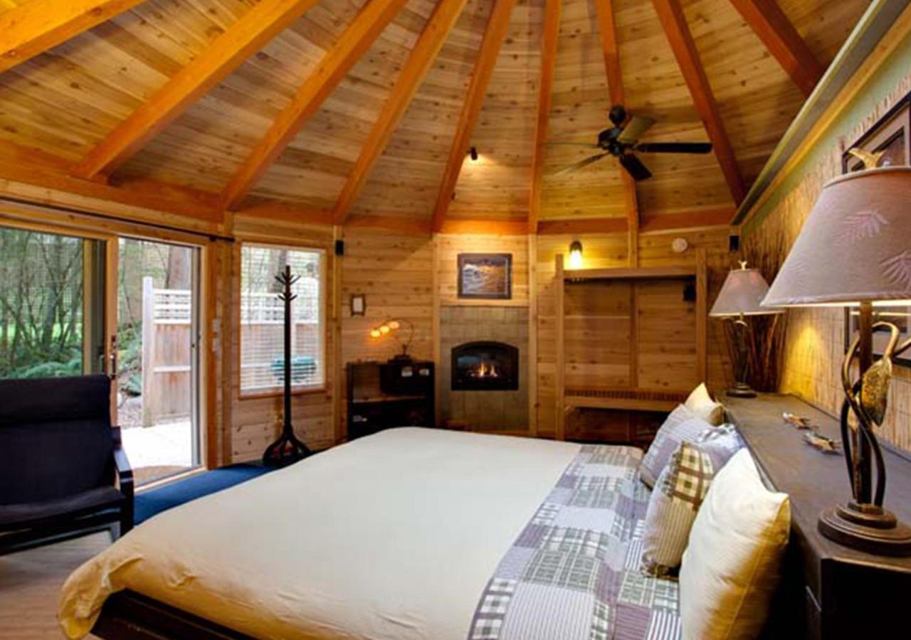 Stormking Hotel Ashford Extérieur photo