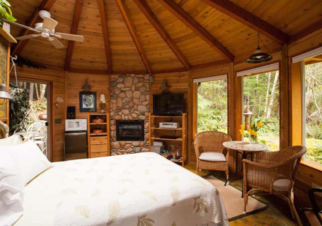 Stormking Hotel Ashford Extérieur photo